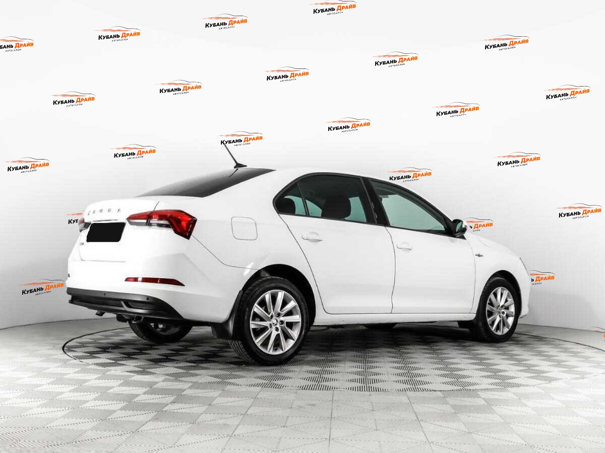 Skoda Rapid 2021 года с пробегом. Фото: #4