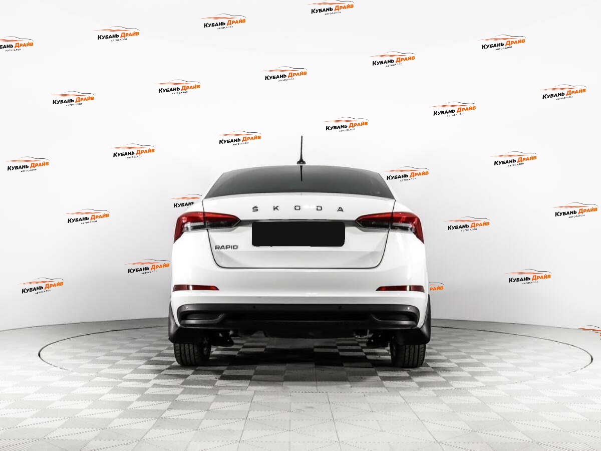 Skoda Rapid 2021 года с пробегом. Фото: #5
