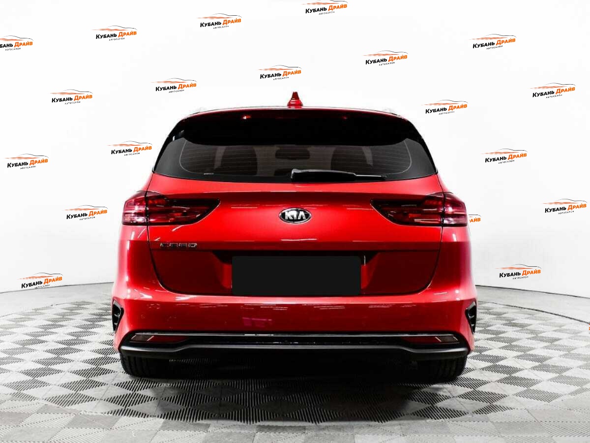 Kia Ceed 2019 года с пробегом. Фото: #3