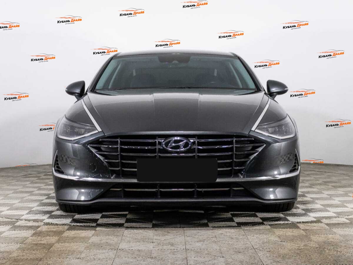 Hyundai Sonata 2019 года с пробегом. Фото: #1