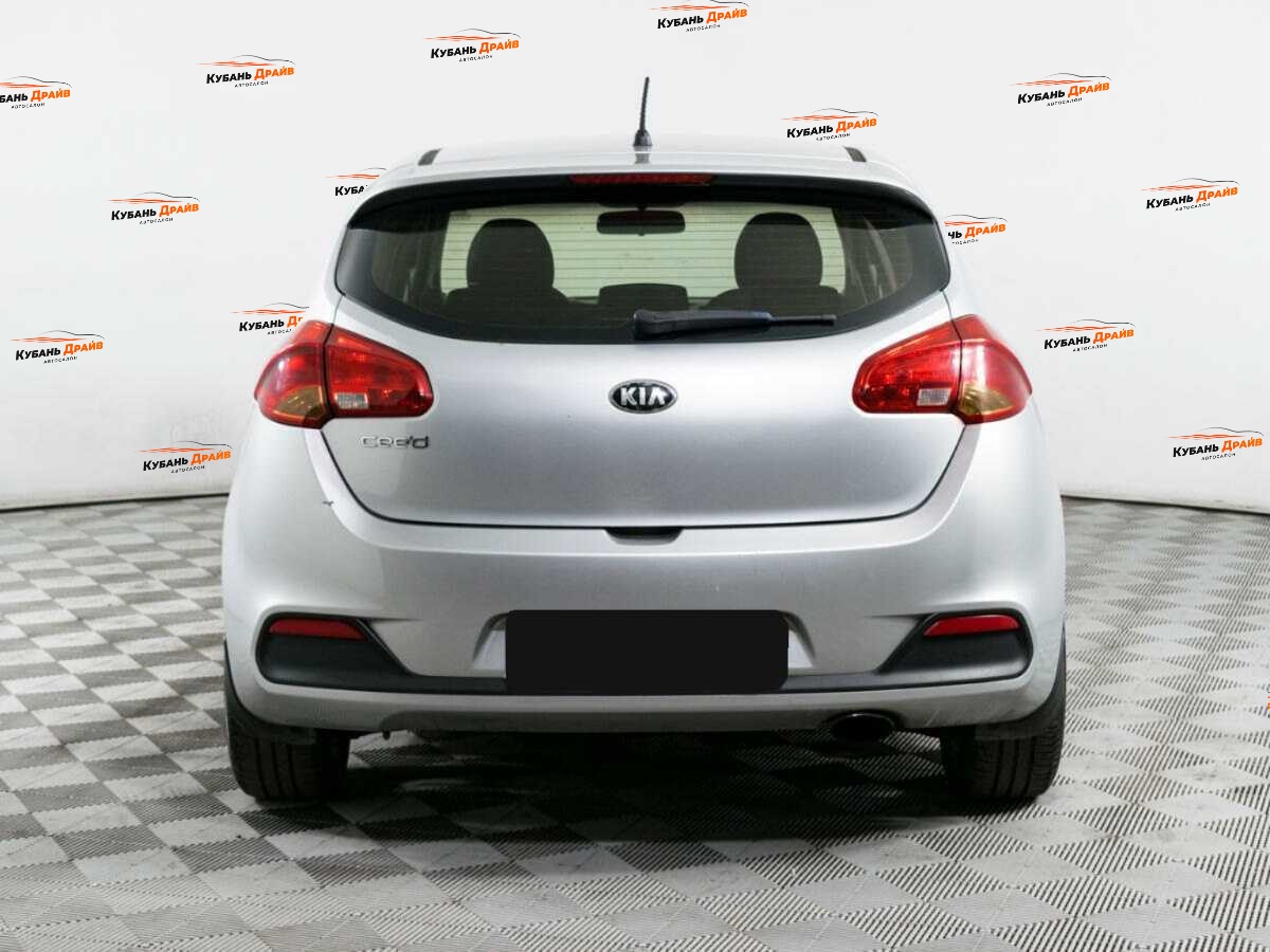 Kia Ceed 2012 года с пробегом. Фото: #4