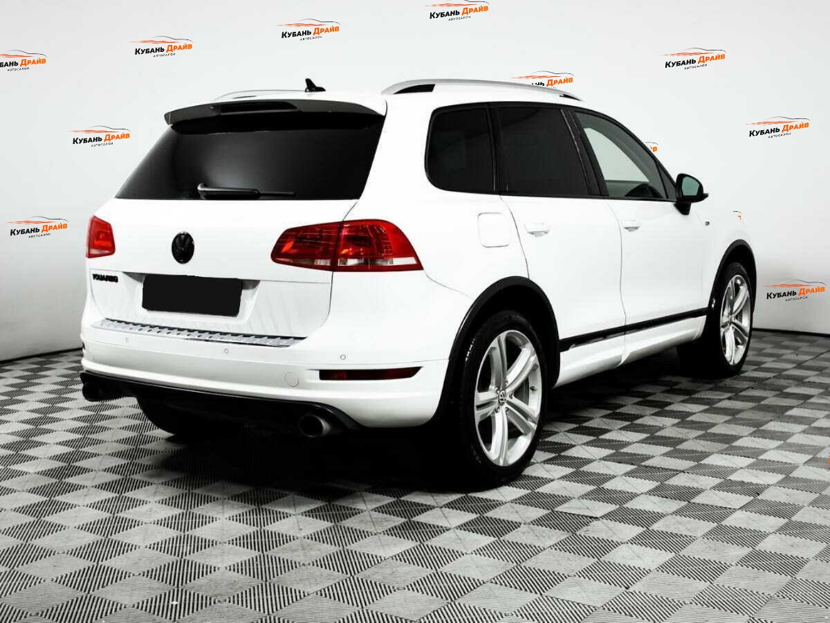 Volkswagen Touareg 2012 года с пробегом. Фото: #4