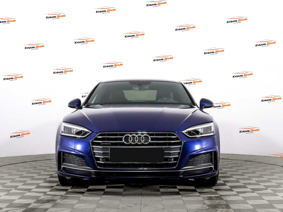 Audi A5 2016 года с пробегом. Фото: #1