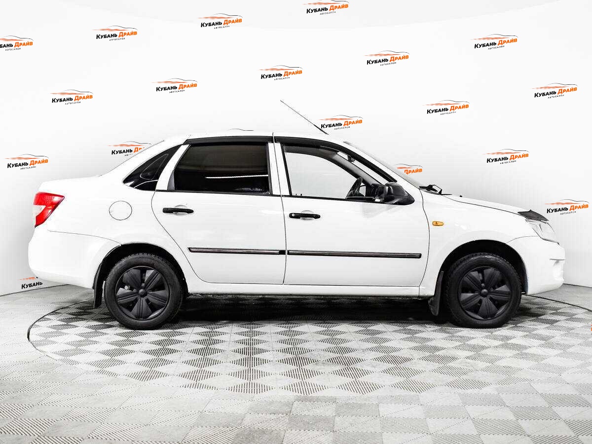 Lada (ВАЗ) Granta 2013 года с пробегом. Фото: #3