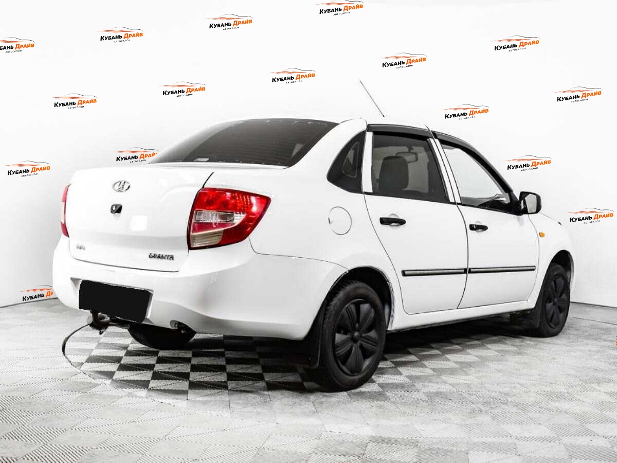 Lada (ВАЗ) Granta 2013 года с пробегом. Фото: #4