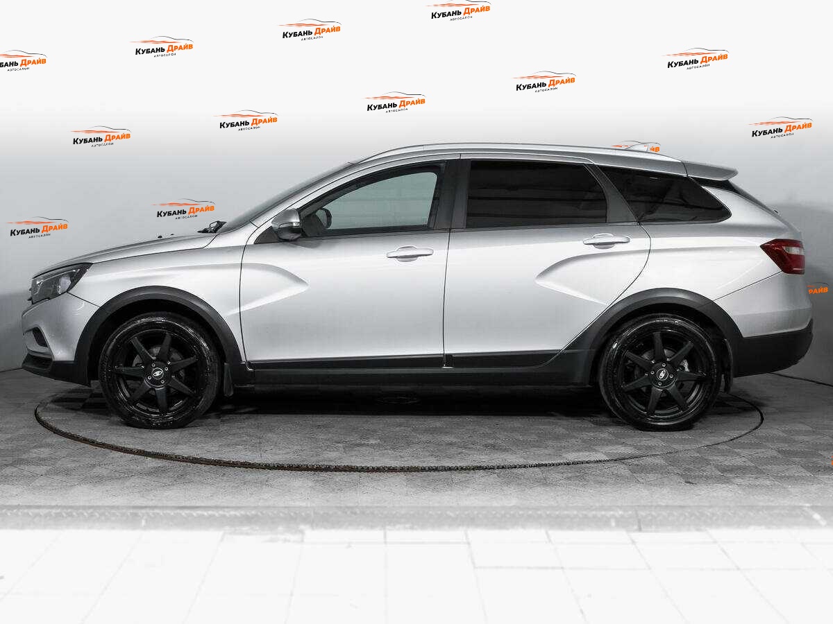 Lada (ВАЗ) Vesta 2019 года с пробегом. Фото: #4