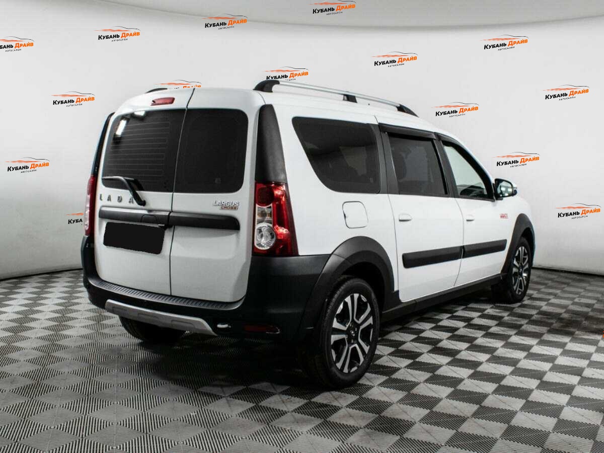 Lada (ВАЗ) Largus 2022 года с пробегом. Фото: #4