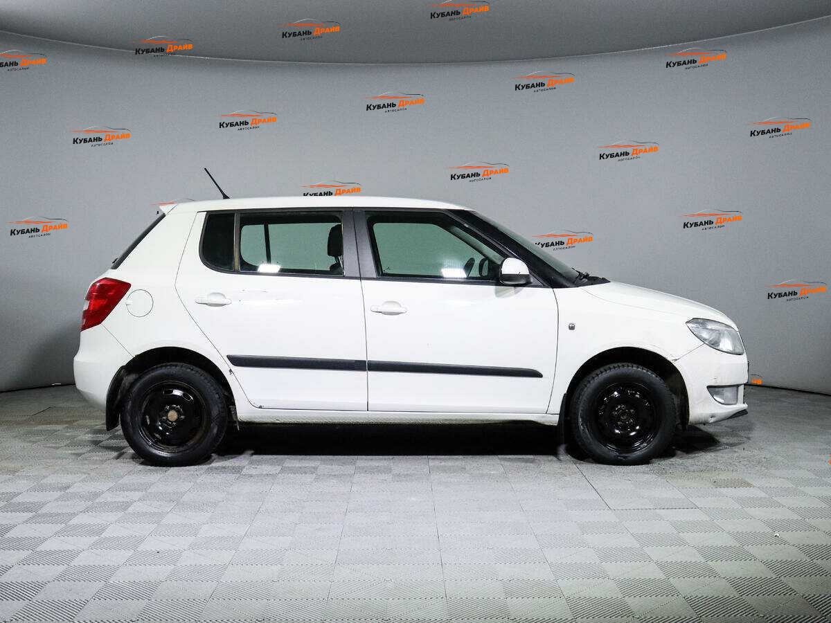 Skoda Fabia 2014 года с пробегом. Фото: #3