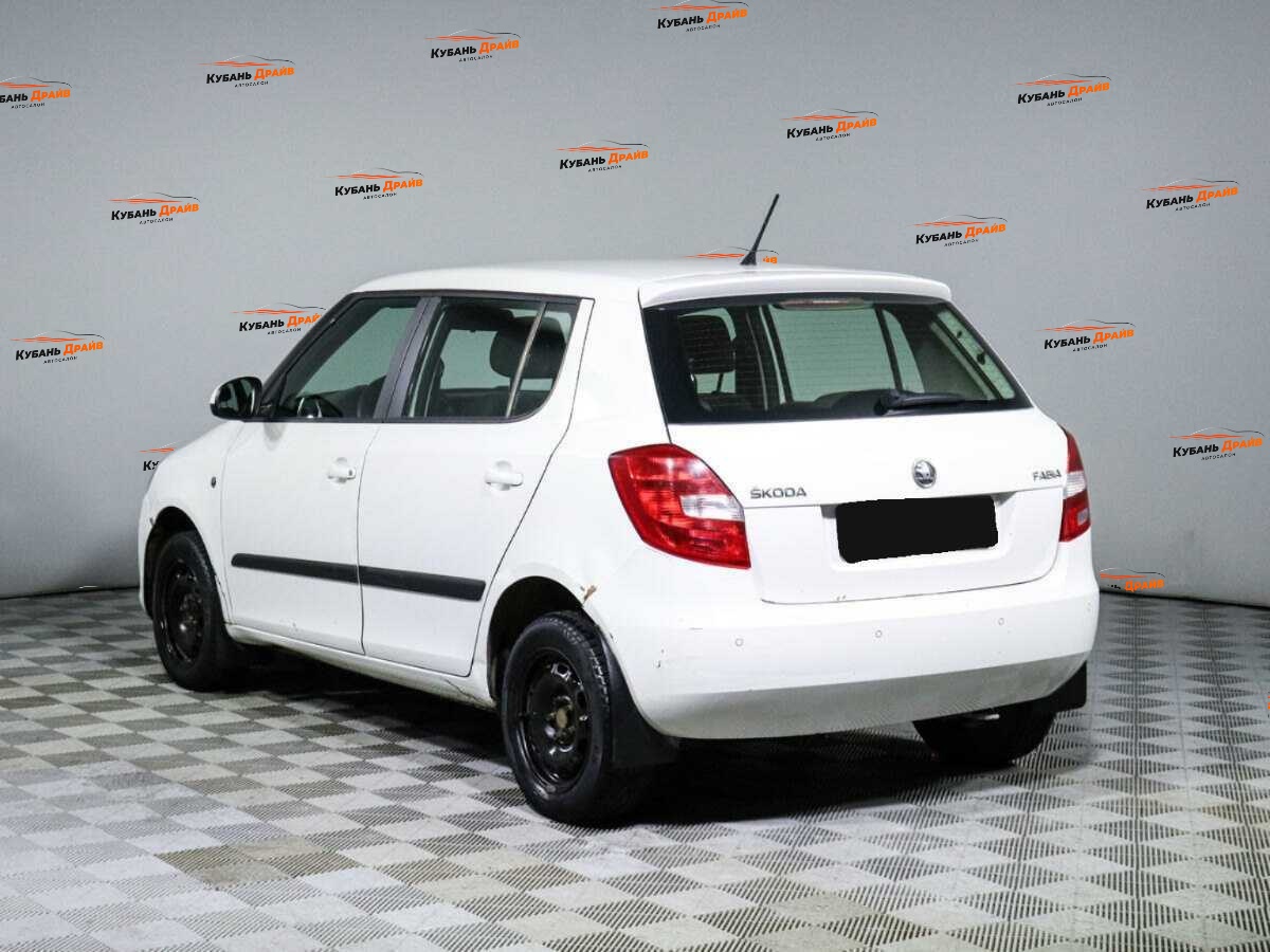 Skoda Fabia 2014 года с пробегом. Фото: #6