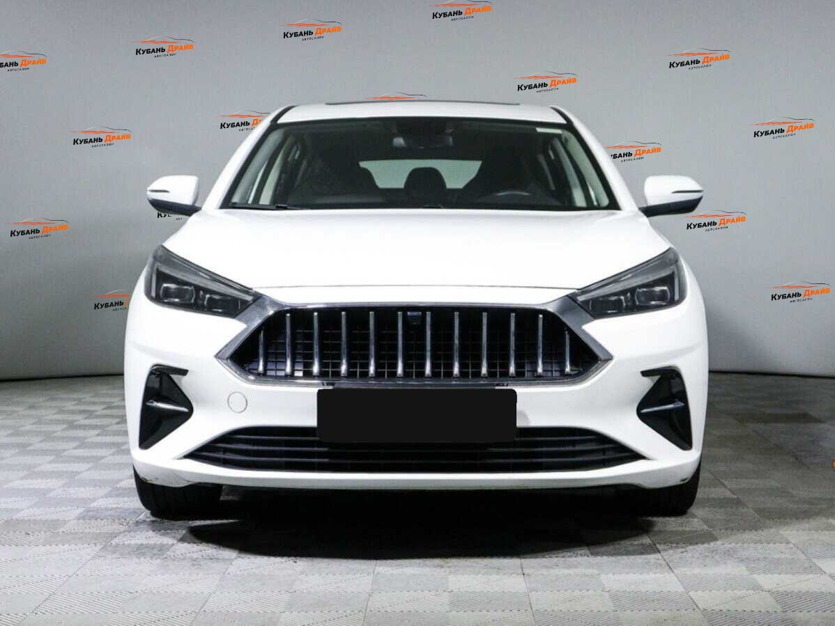 JAC J7 2023 года с пробегом. Фото: #1