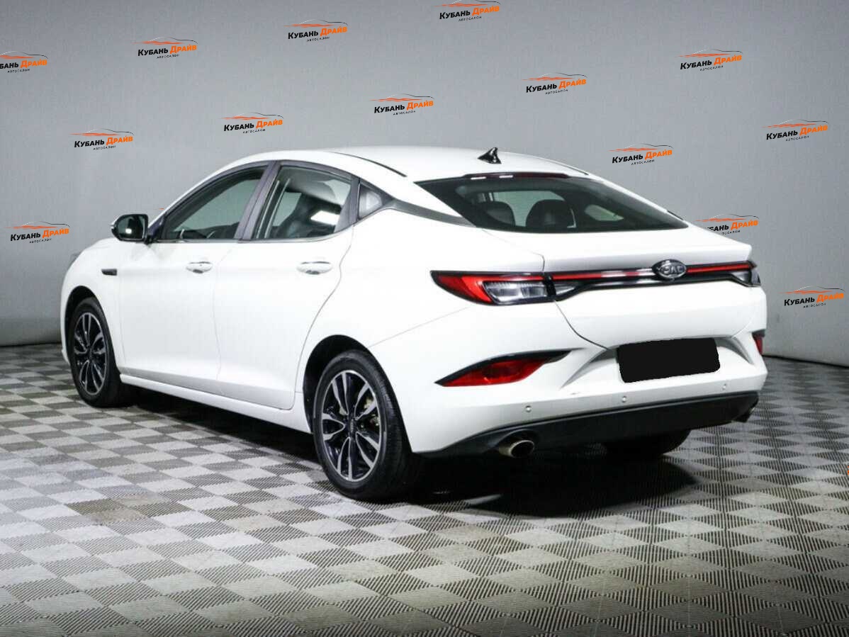 JAC J7 2023 года с пробегом. Фото: #5