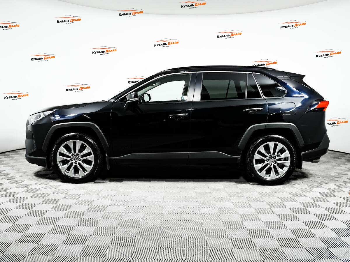 Toyota RAV4 2020 года с пробегом. Фото: #7
