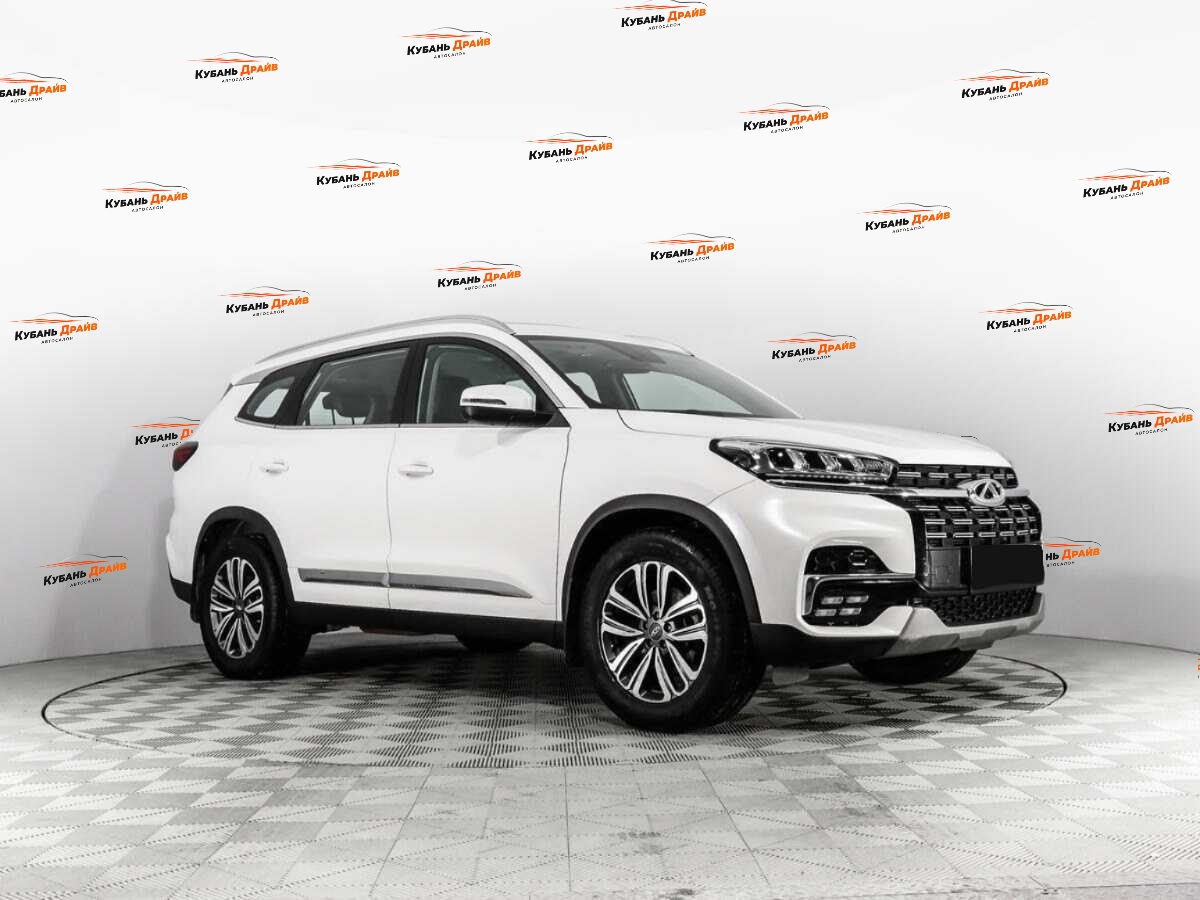 Chery Tiggo 8 2022 года с пробегом. Фото: #2