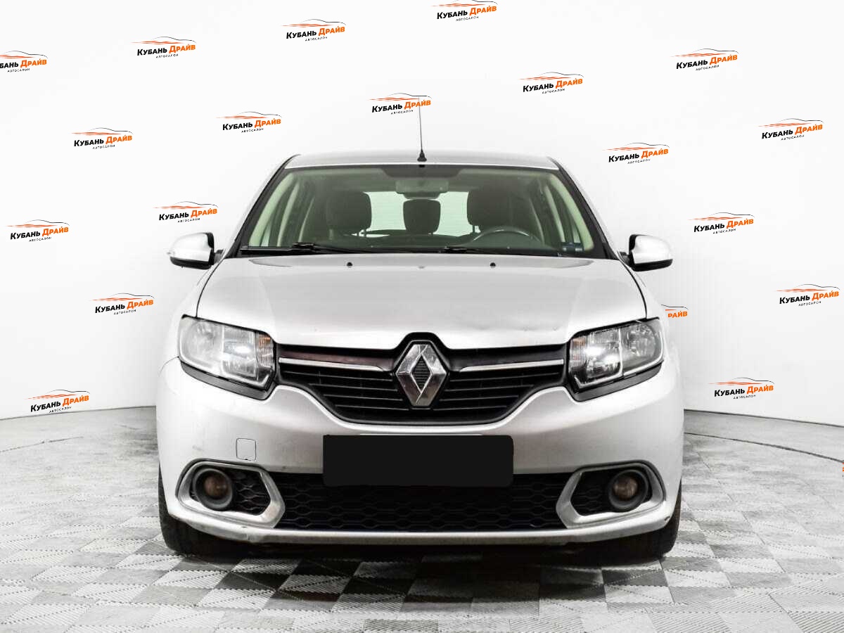 Renault Sandero 2015 года с пробегом. Фото: #1