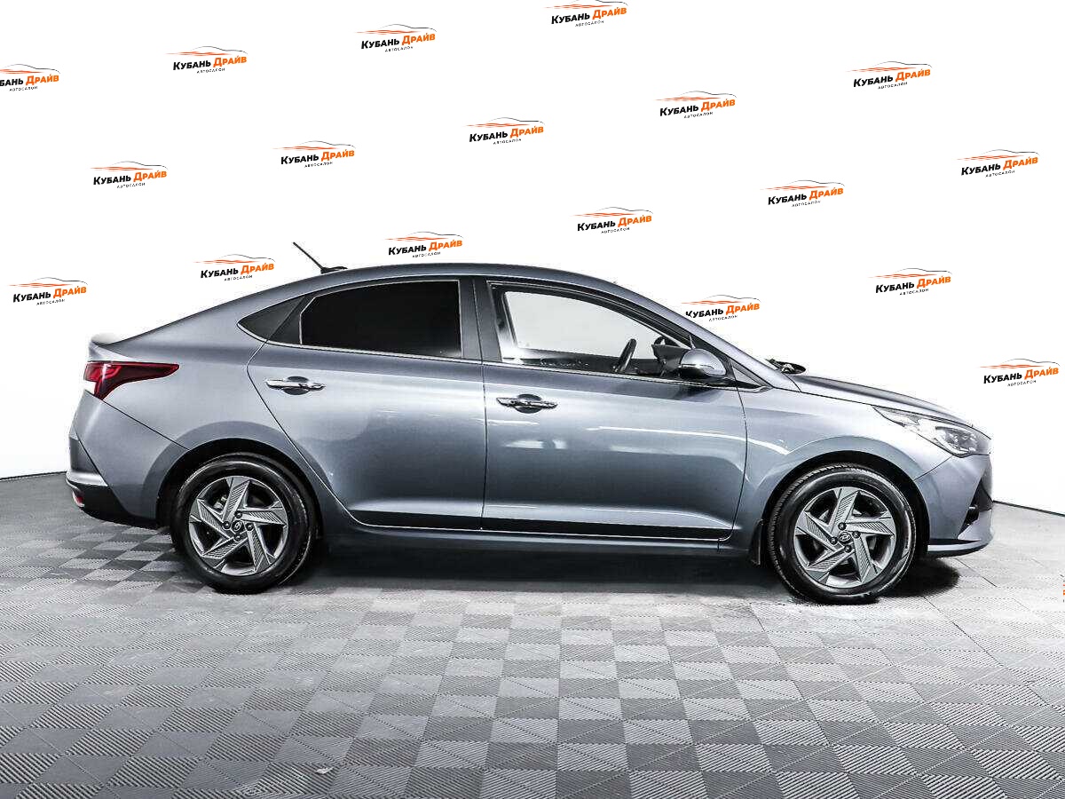 Hyundai Solaris 2020 года с пробегом. Фото: #3