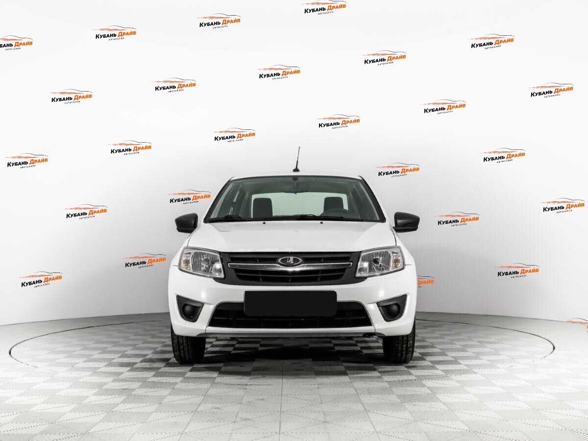 Lada (ВАЗ) Granta 2018 года с пробегом. Фото: #1