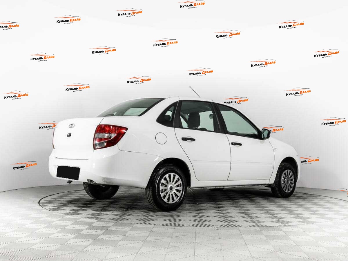 Lada (ВАЗ) Granta 2018 года с пробегом. Фото: #4