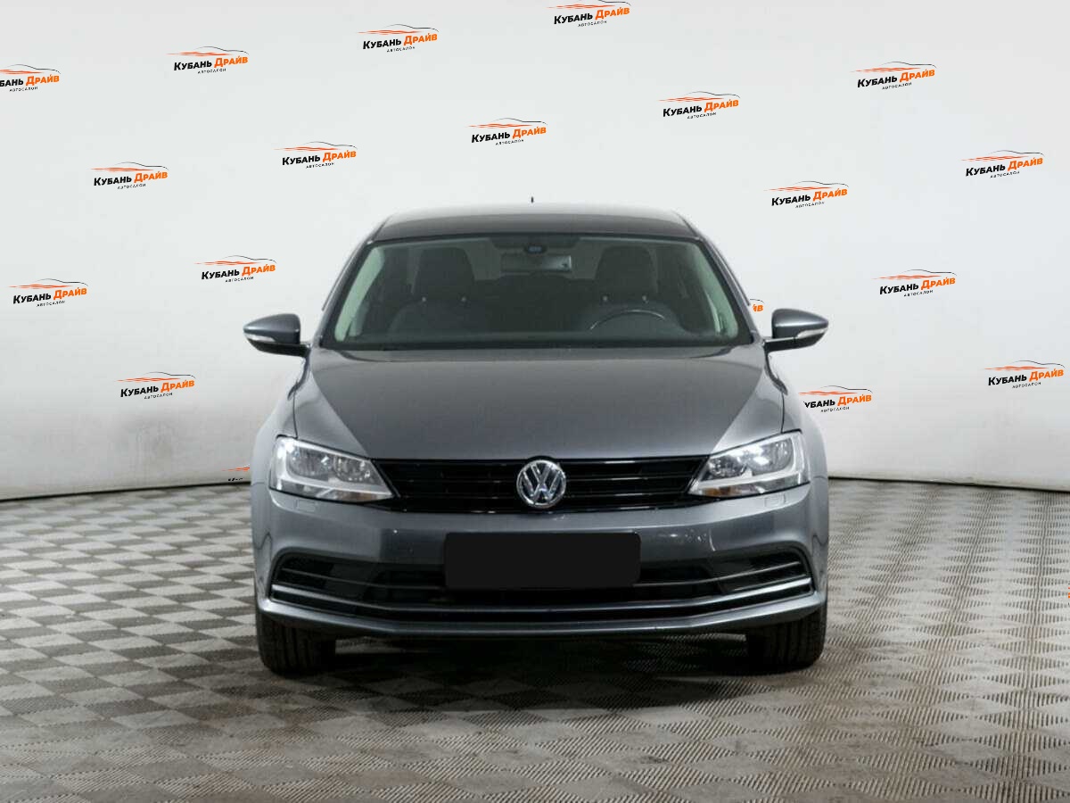 Volkswagen Jetta 2016 года с пробегом. Фото: #1