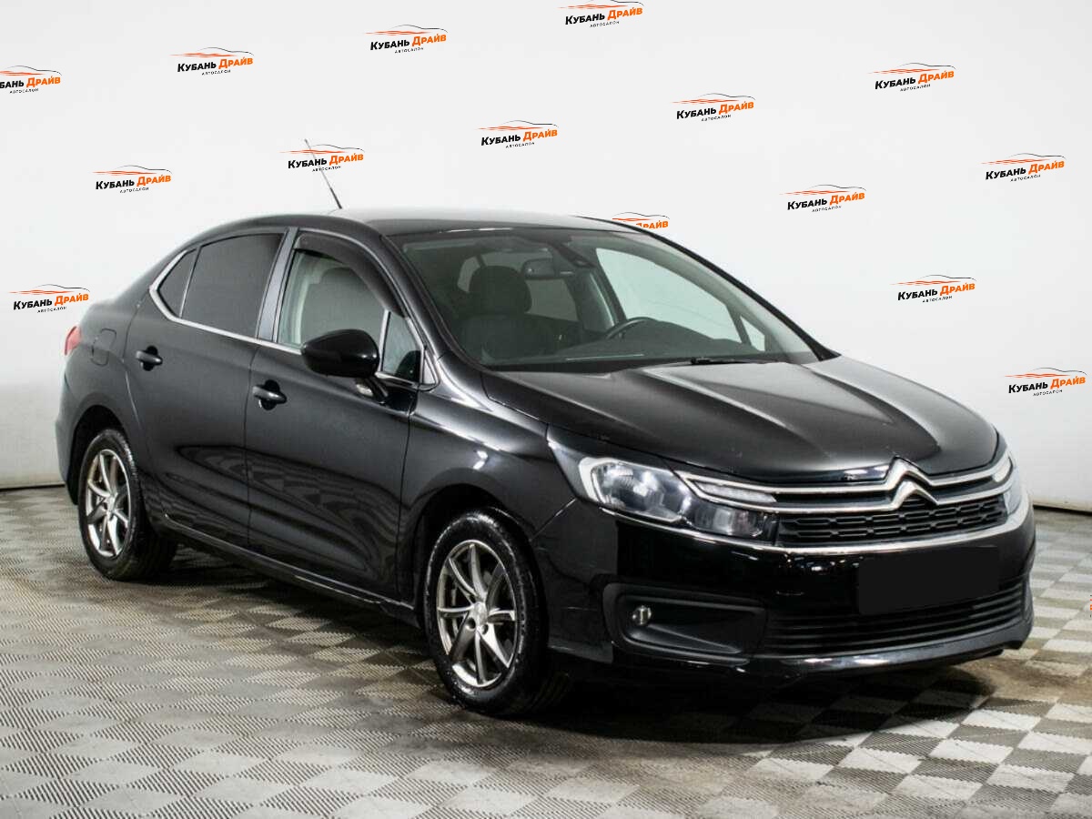 Citroen C4 2018 года с пробегом. Фото: #2
