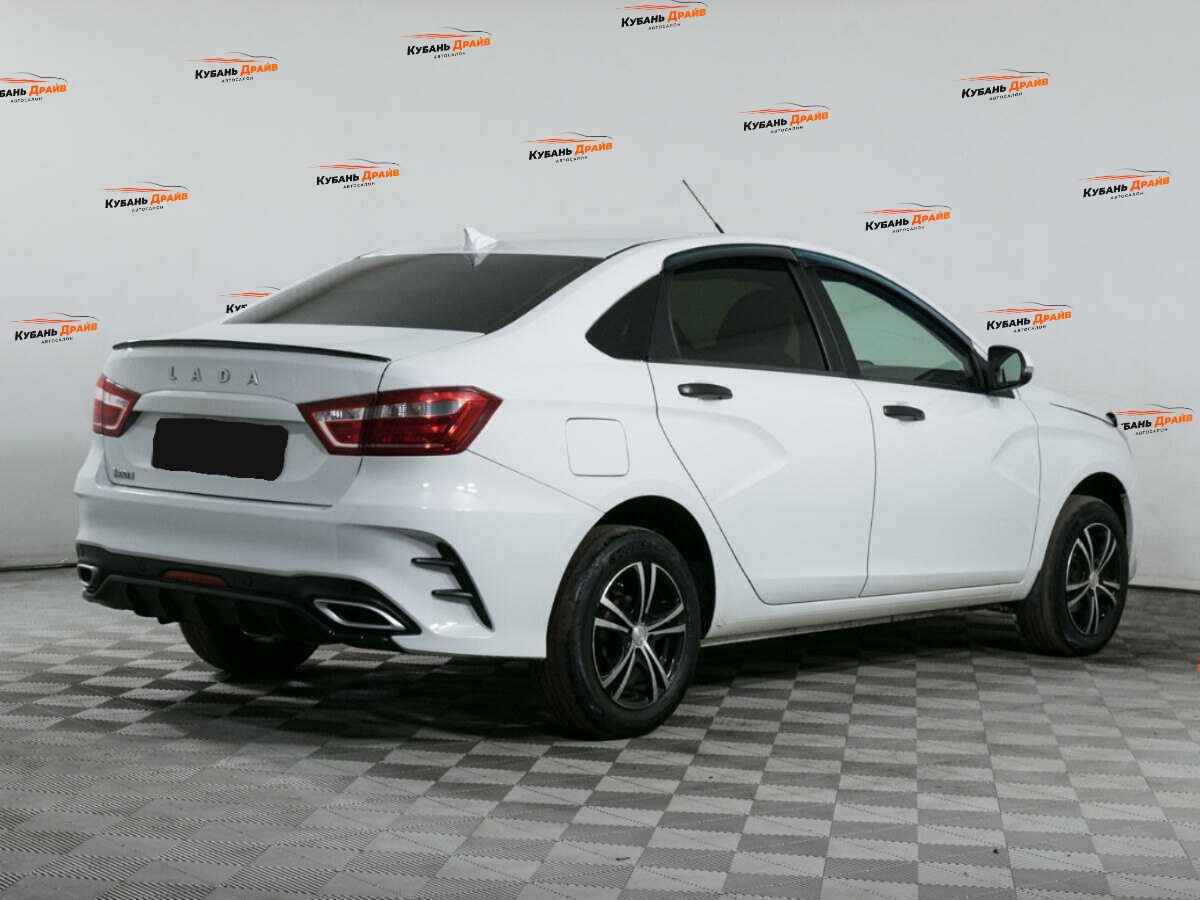 Lada (ВАЗ) Vesta 2019 года с пробегом. Фото: #4