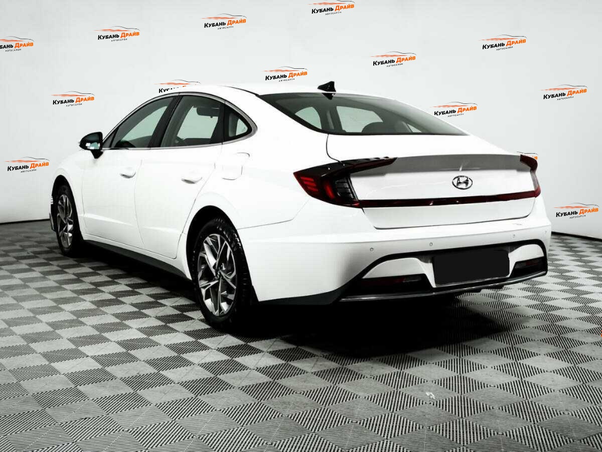 Hyundai Sonata 2021 года с пробегом. Фото: #6