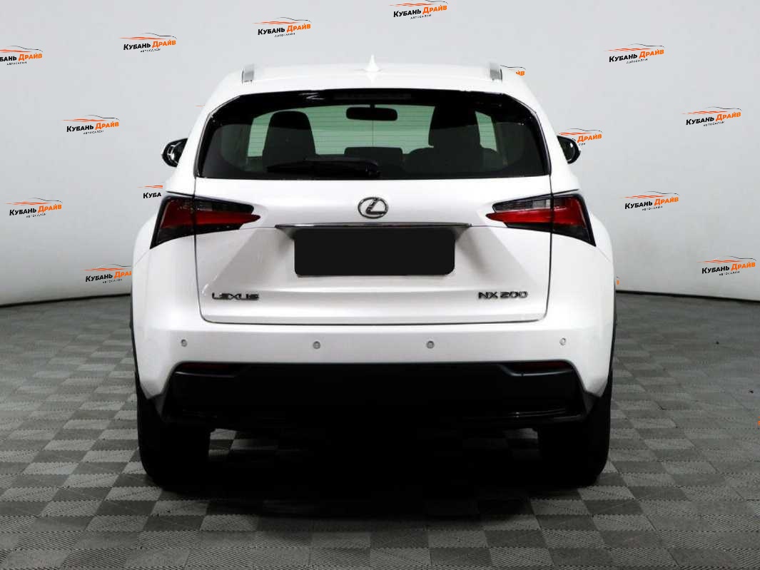 Lexus NX 2015 года с пробегом. Фото: #5