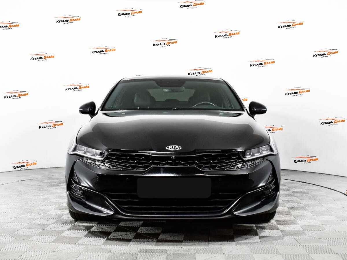 Kia K5 2021 года с пробегом. Фото: #1