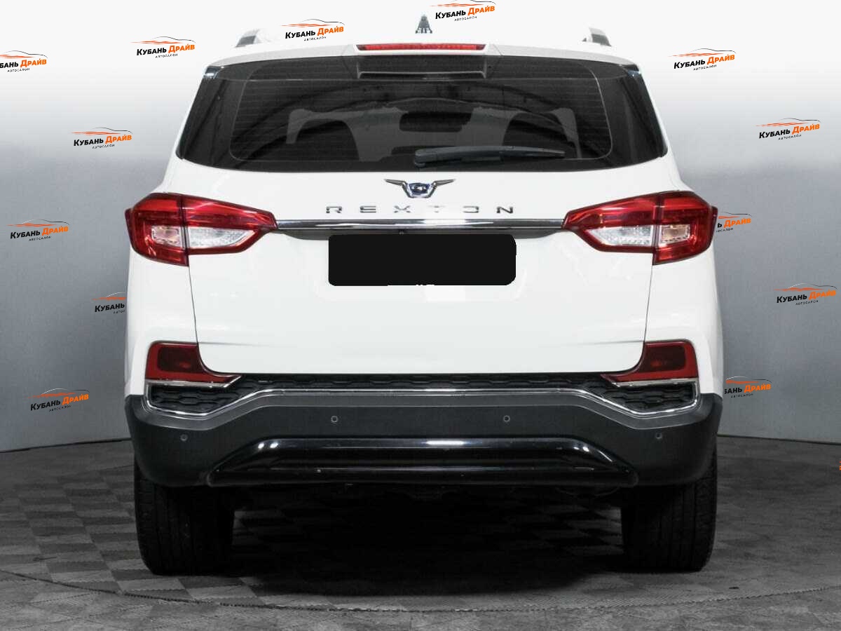 SsangYong Rexton 2018 года с пробегом. Фото: #5