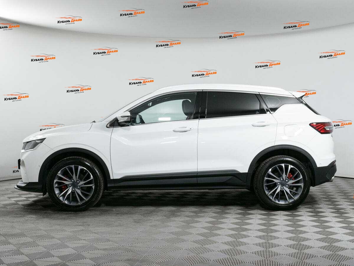 Geely Coolray 2023 года с пробегом. Фото: #7