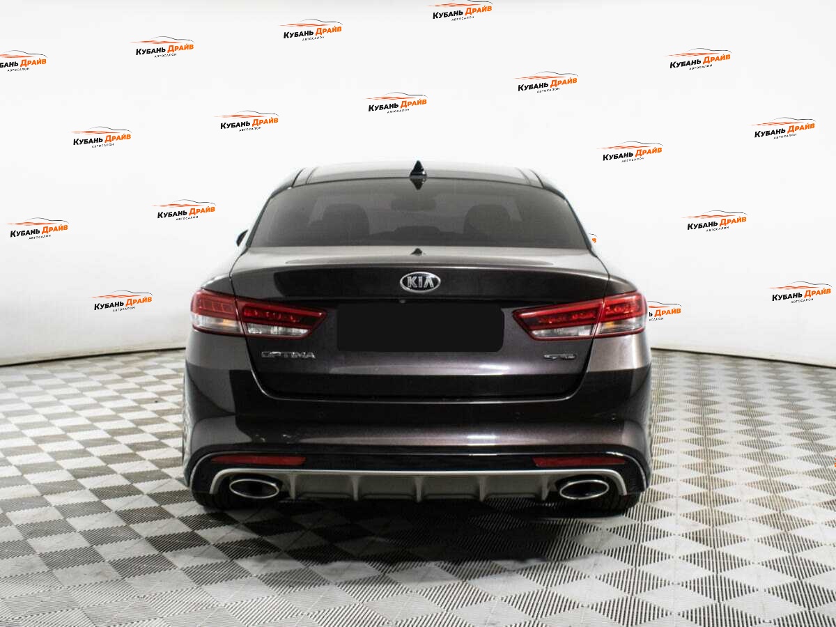 Kia Optima 2017 года с пробегом. Фото: #4
