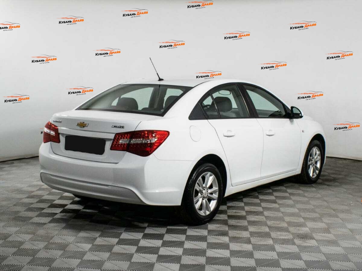 Chevrolet Cruze 2013 года с пробегом. Фото: #4