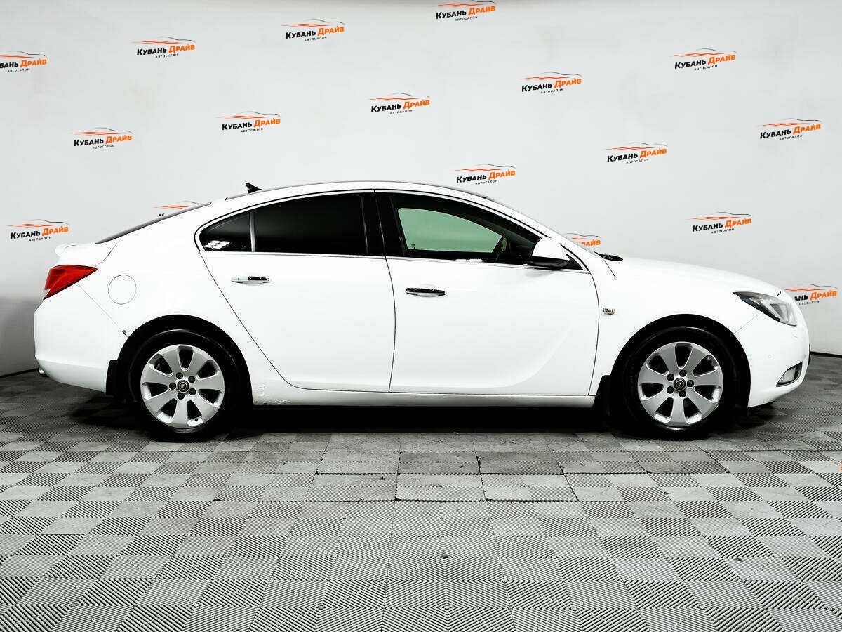 Opel Insignia 2012 года с пробегом. Фото: #3