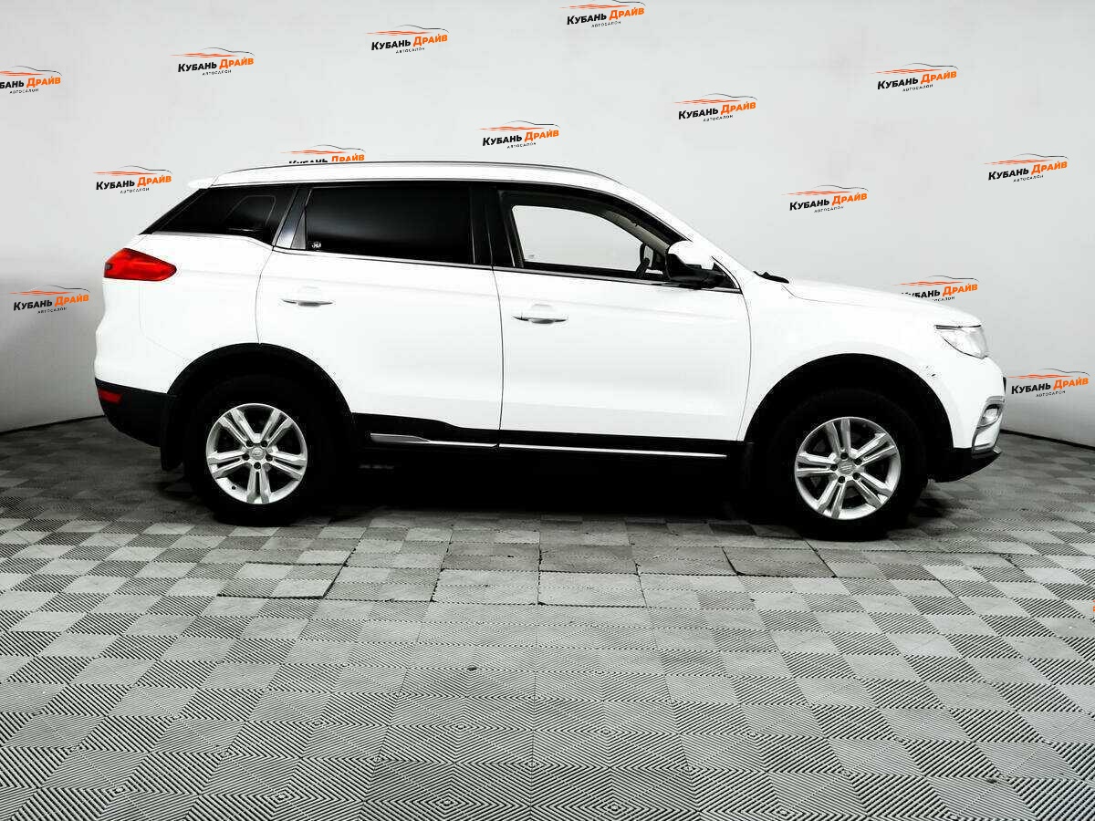 Geely Atlas 2018 года с пробегом. Фото: #3