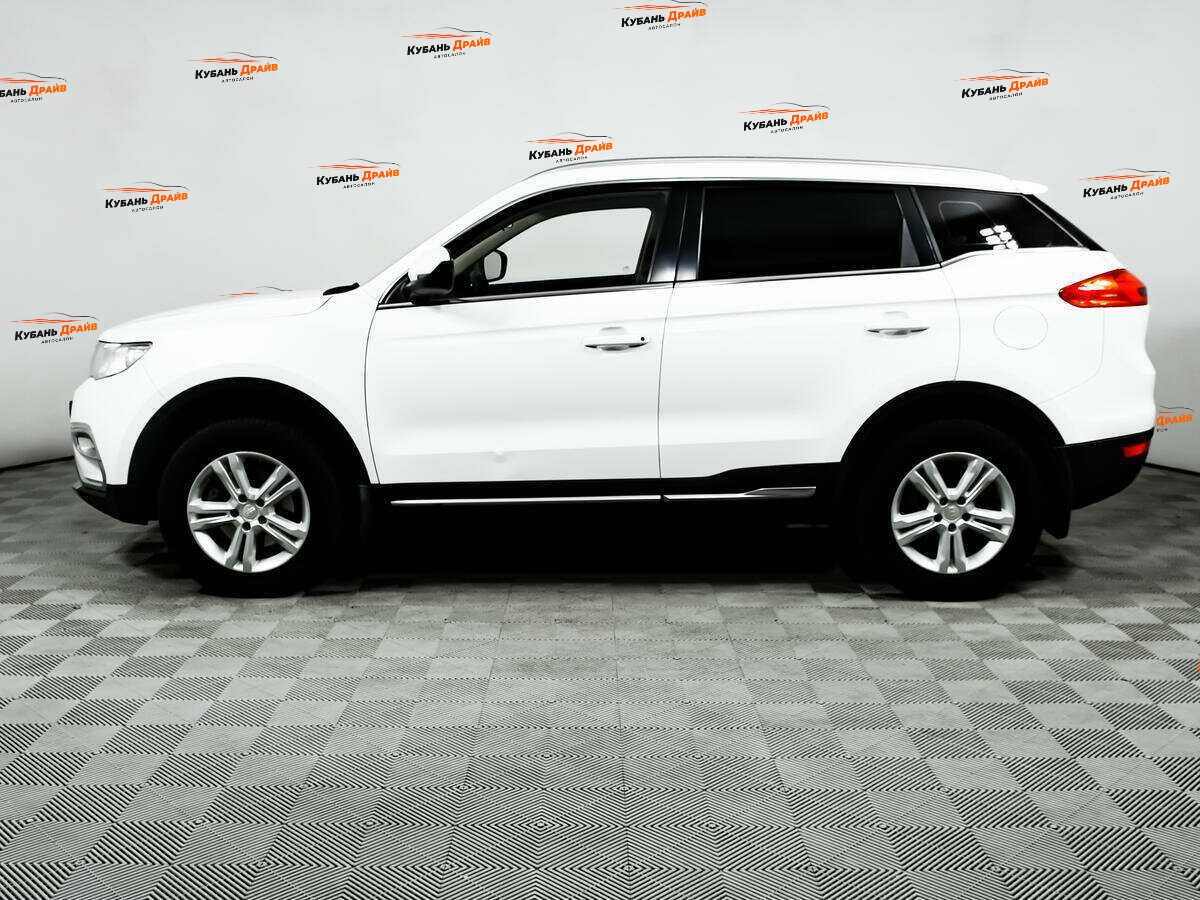 Geely Atlas 2018 года с пробегом. Фото: #7