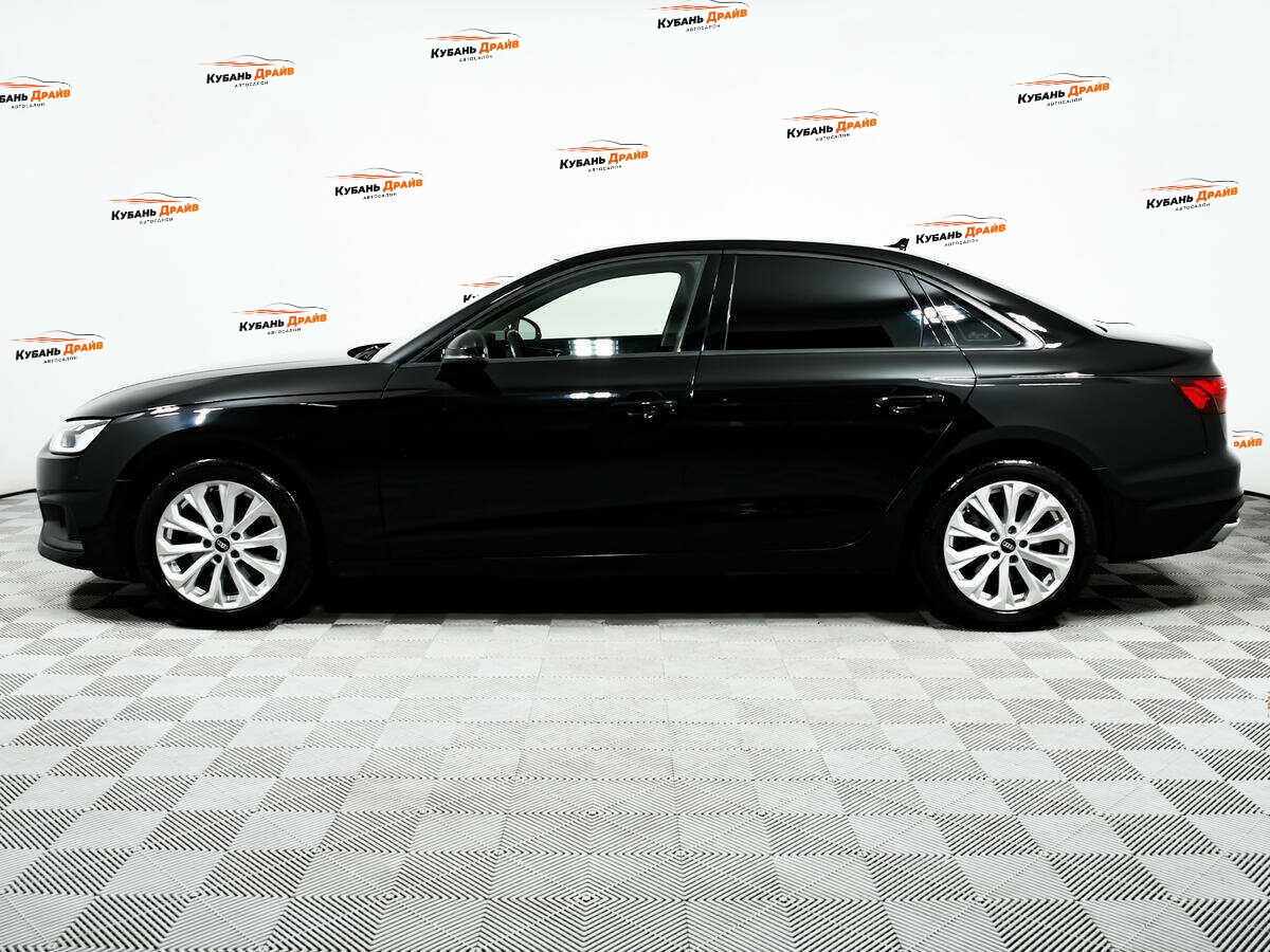 Audi A4 2021 года с пробегом. Фото: #6