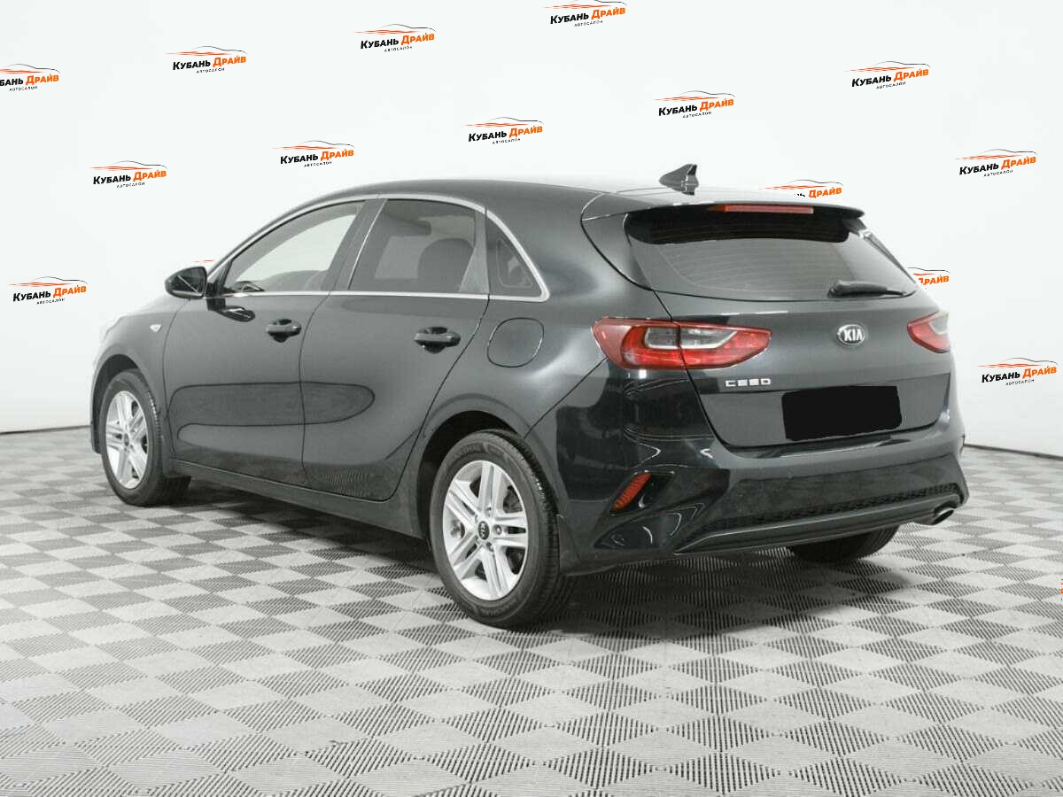 Kia Ceed 2018 года с пробегом. Фото: #6