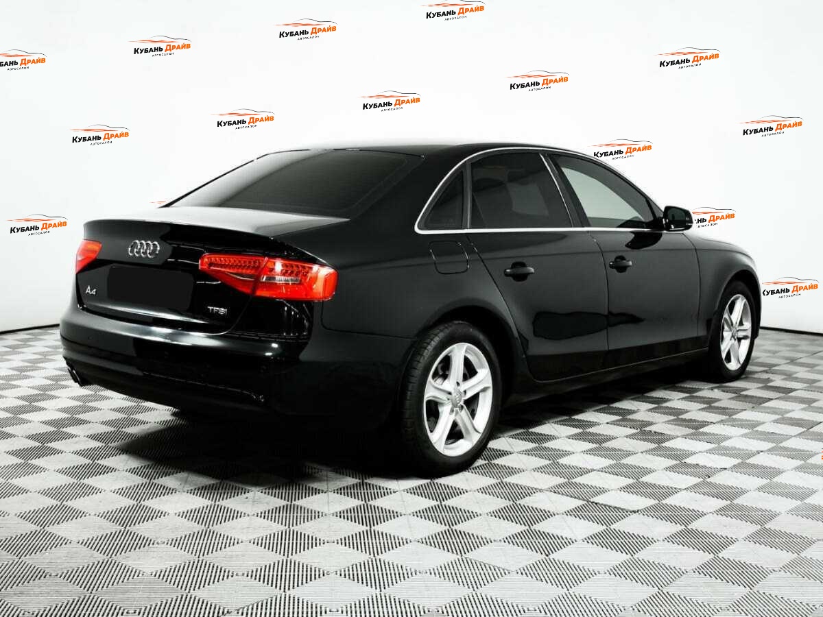 Audi A4 2015 года с пробегом. Фото: #3