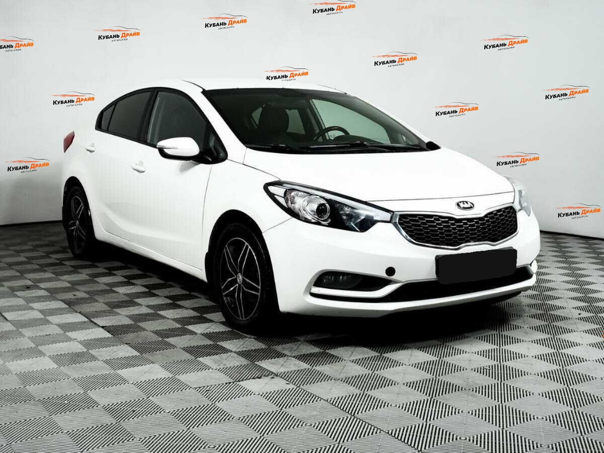 Kia Cerato 2016 года с пробегом. Фото: #2