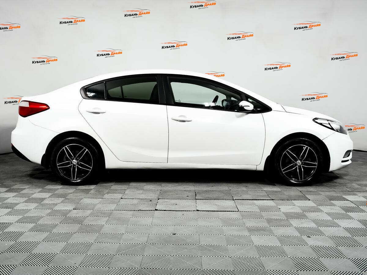 Kia Cerato 2016 года с пробегом. Фото: #3
