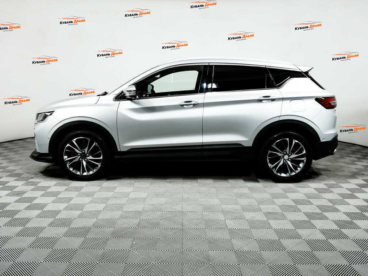 Geely Coolray 2022 года с пробегом. Фото: #7