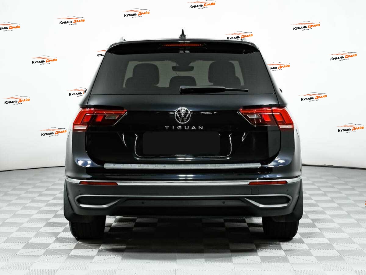 Volkswagen Tiguan 2021 года с пробегом. Фото: #5