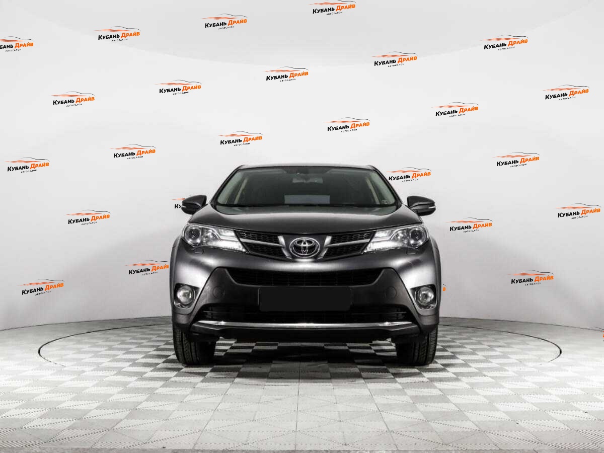 Toyota RAV4 2013 года с пробегом. Фото: #1
