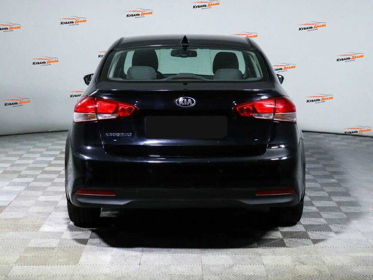 Kia Cerato 2018 года с пробегом. Фото: #5