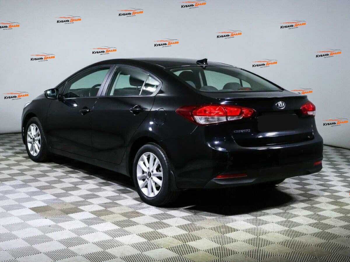 Kia Cerato 2018 года с пробегом. Фото: #6