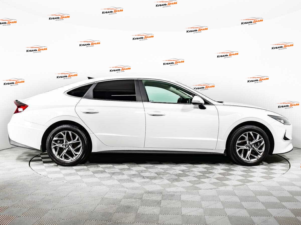 Hyundai Sonata 2020 года с пробегом. Фото: #3