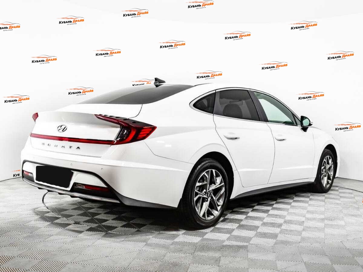 Hyundai Sonata 2020 года с пробегом. Фото: #4