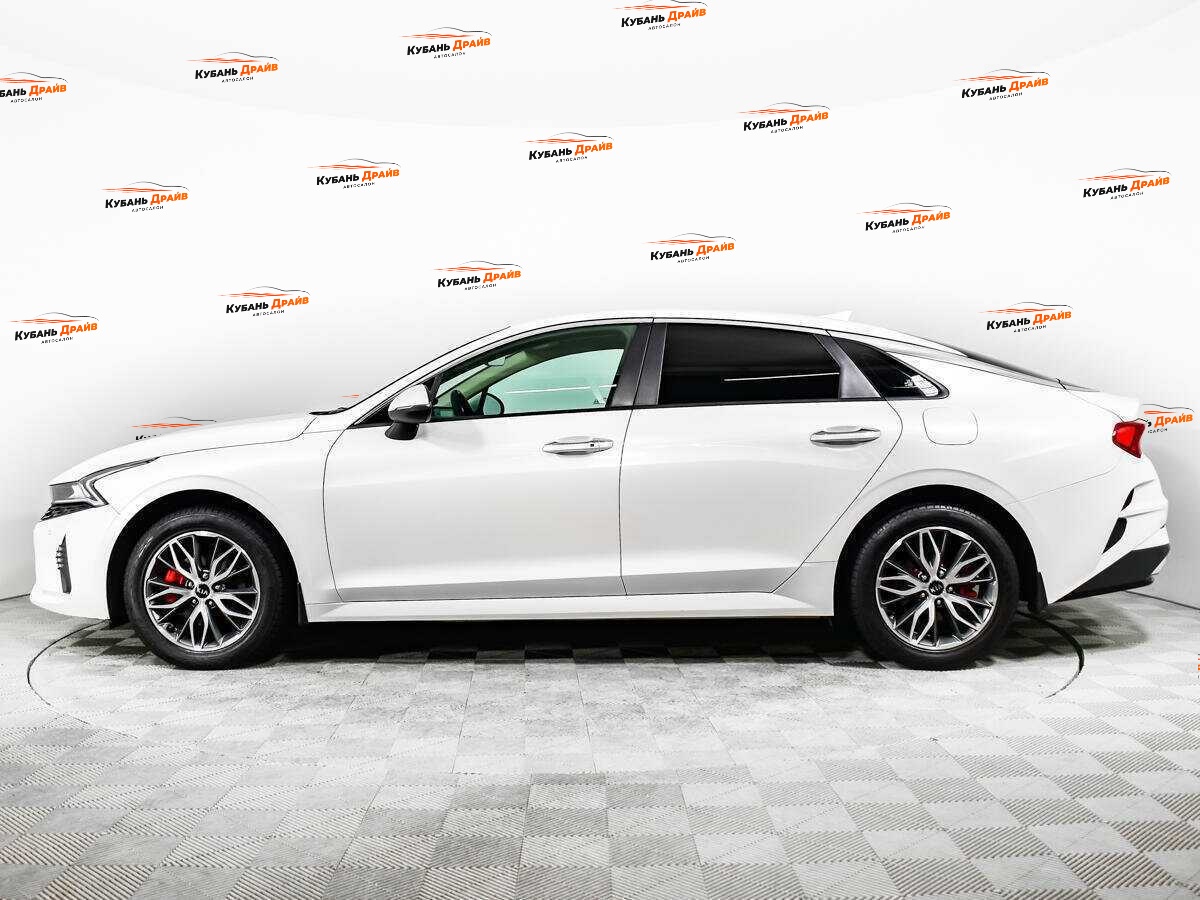 Kia K5 2021 года с пробегом. Фото: #7