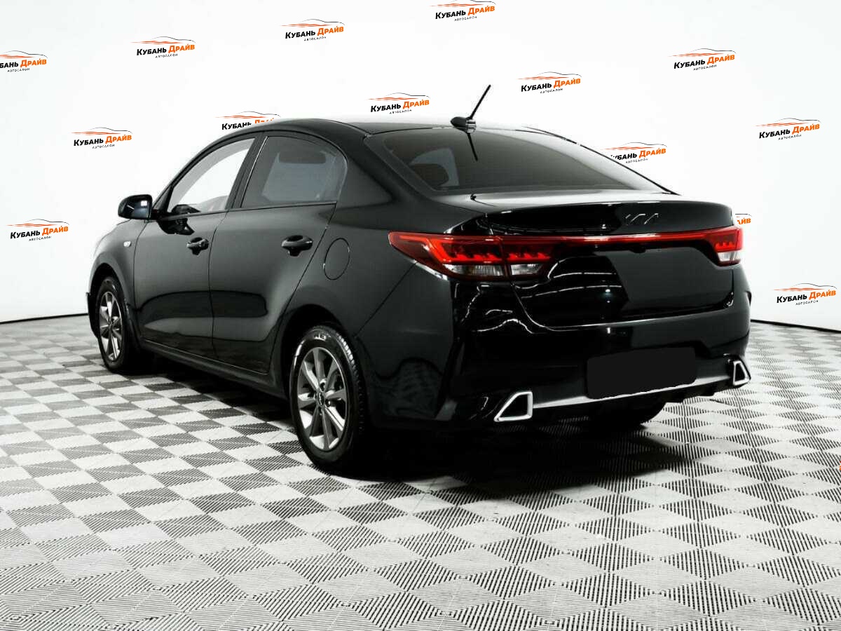 Kia Rio 2021 года с пробегом. Фото: #6