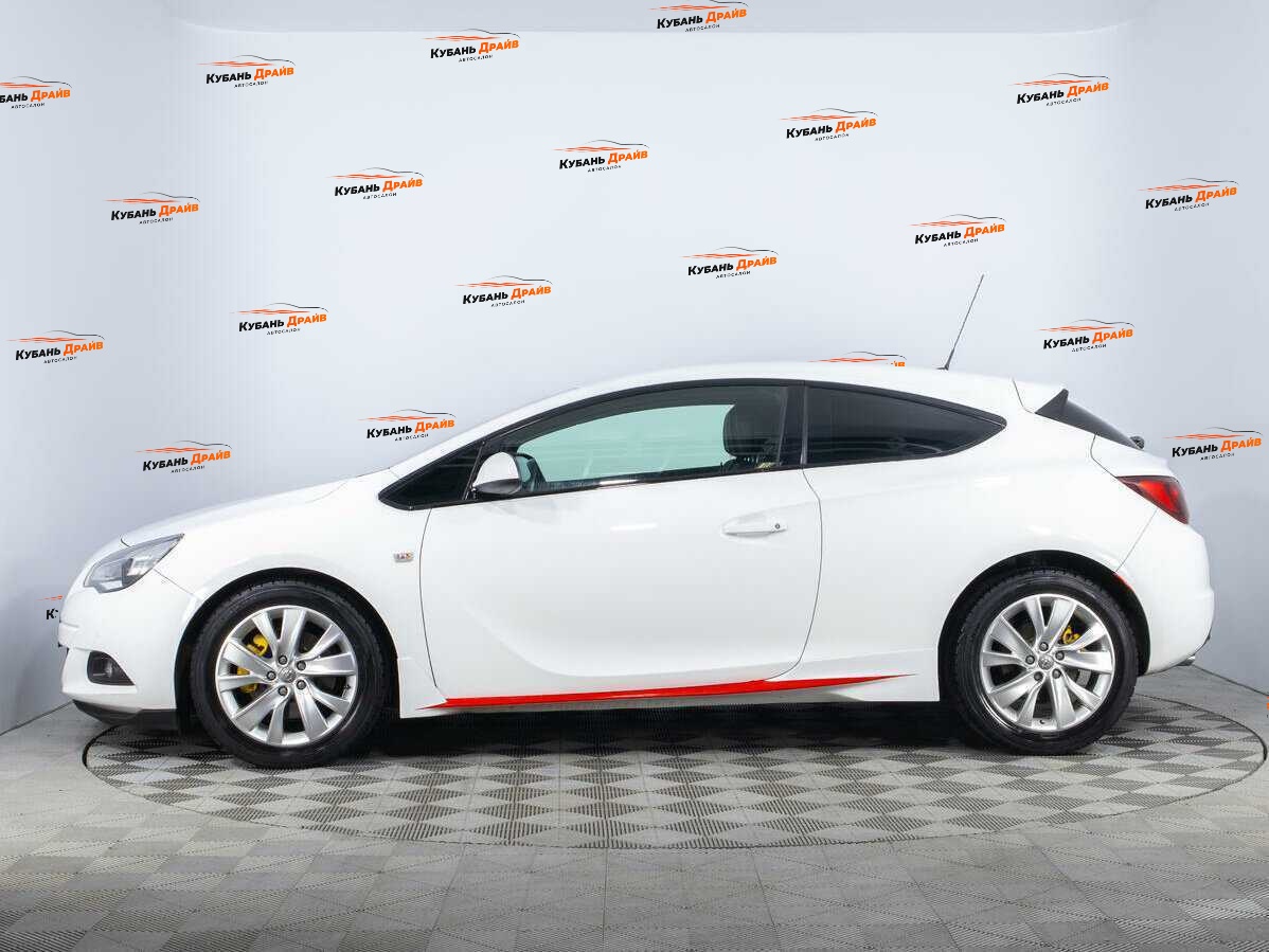 Opel Astra 2014 года с пробегом. Фото: #7