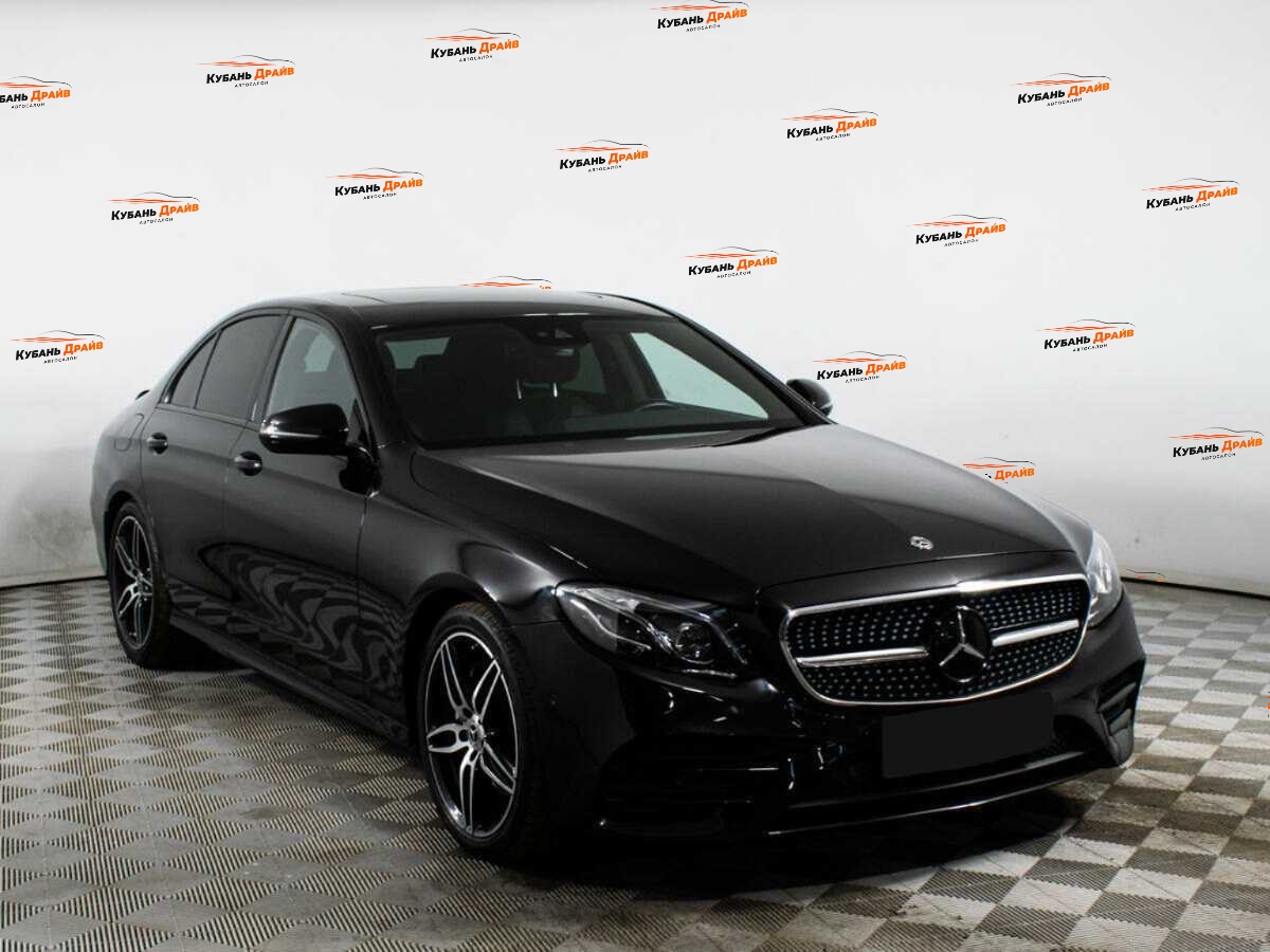 Mercedes-Benz E-Класс 2017 года с пробегом. Фото: #2